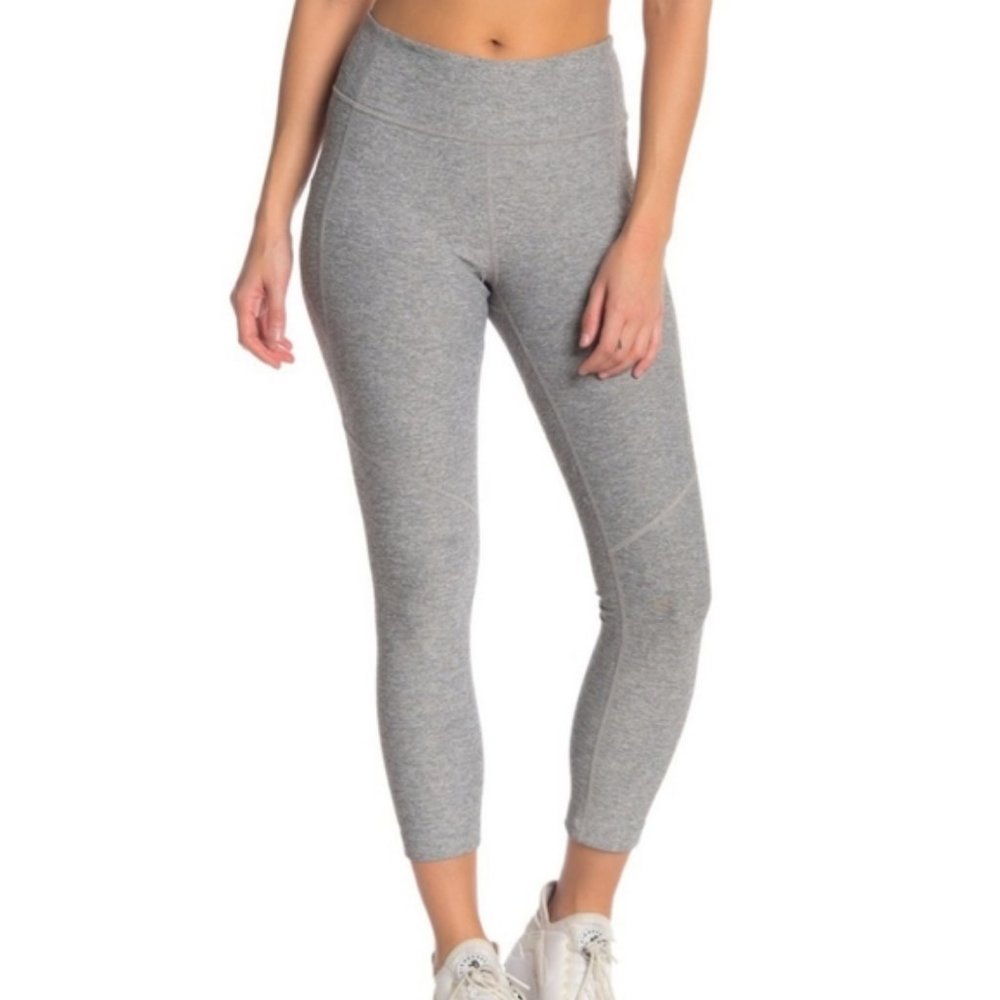 Outdoor Voices Heather Grey Warmup 3/4 Leggings